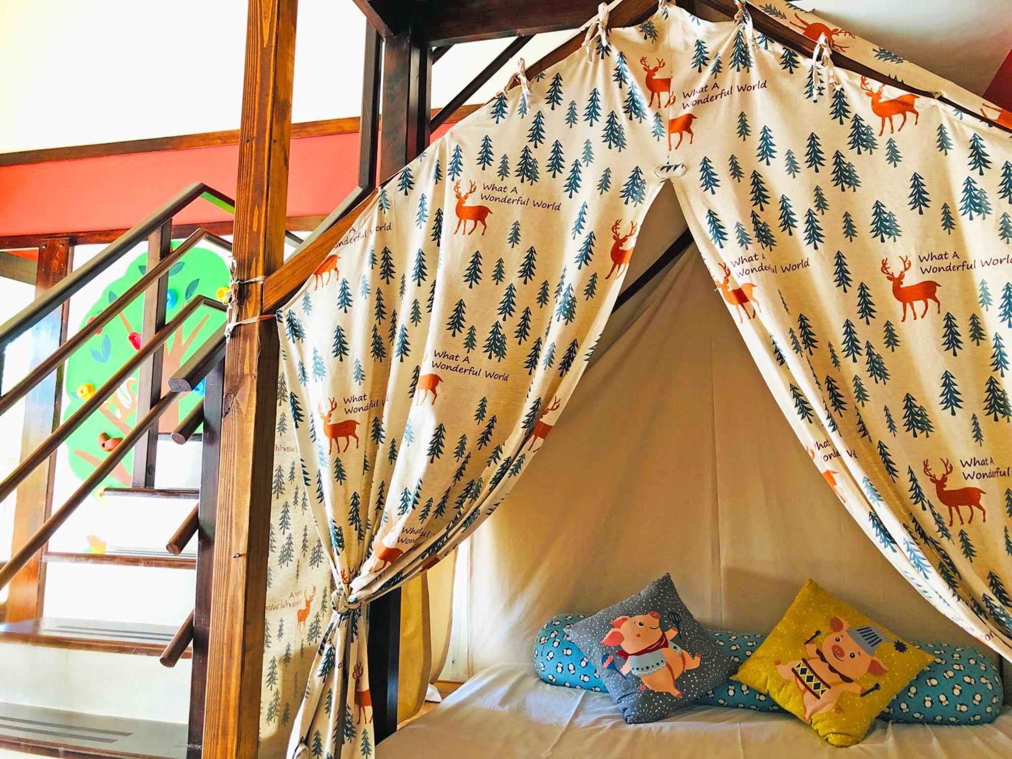 Yoho Beach Resort Kenting Хенгчун Экстерьер фото A tent bed