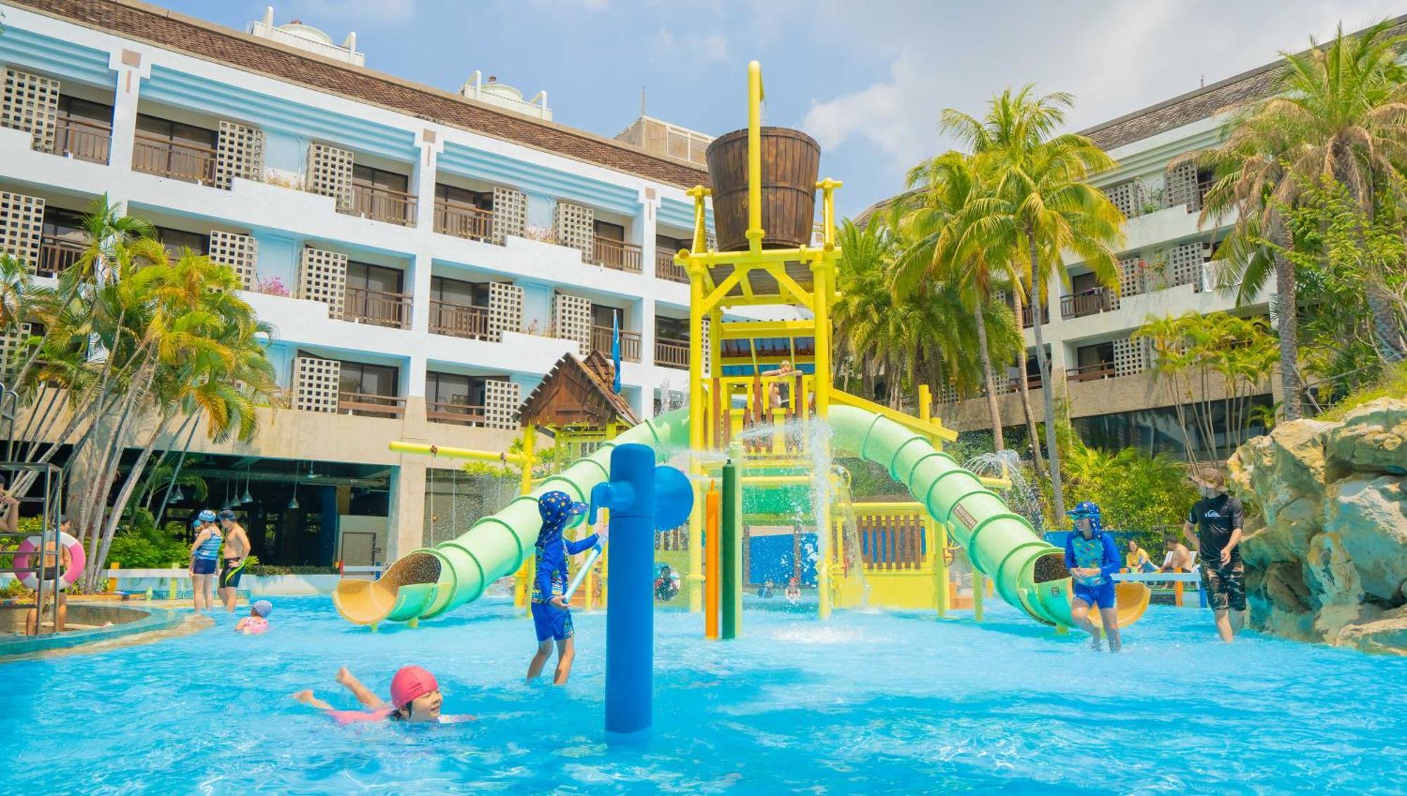 Yoho Beach Resort Kenting Хенгчун Экстерьер фото Water Park
