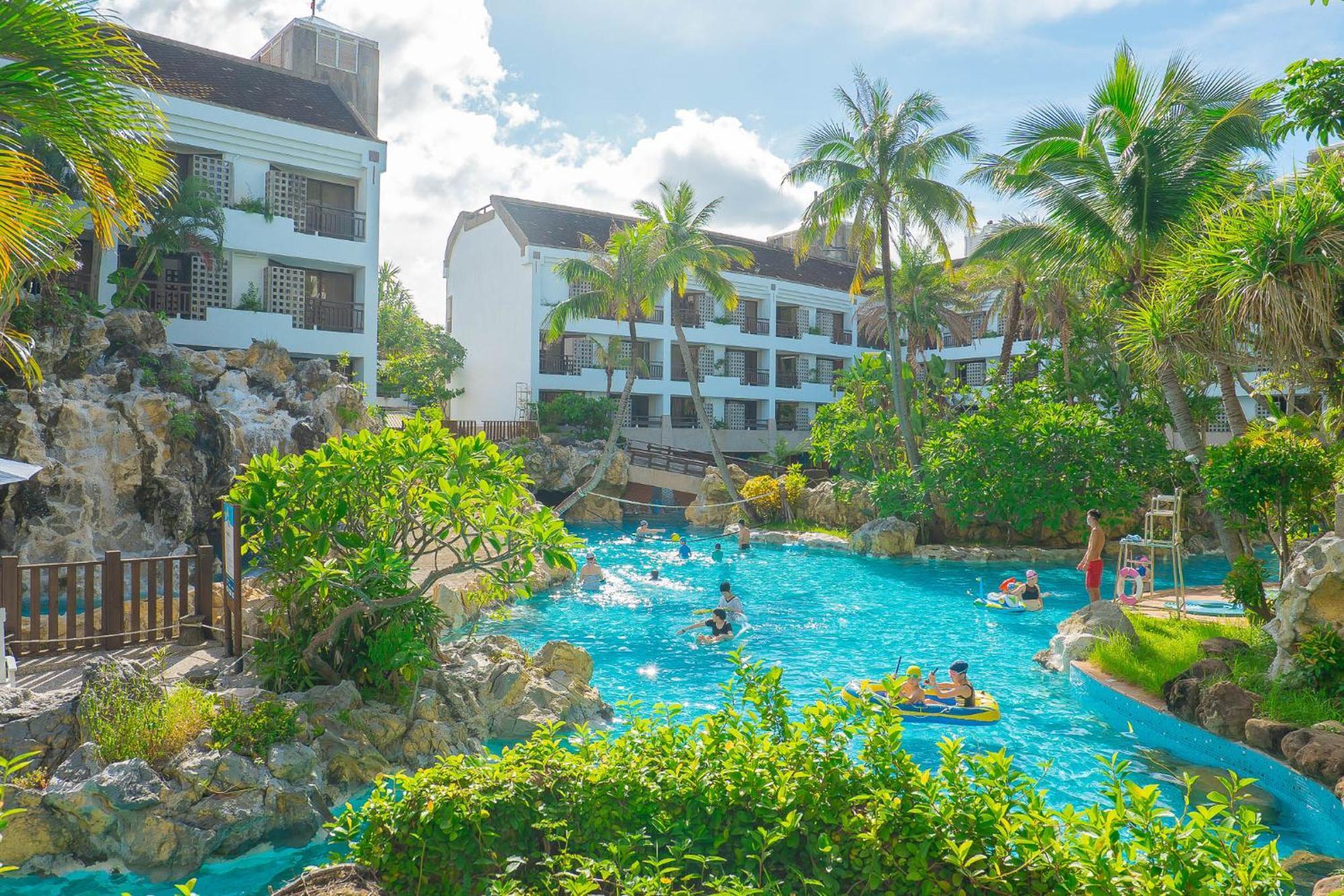 Yoho Beach Resort Kenting Хенгчун Экстерьер фото The swimming pool at the Sunway Lagoon Resort