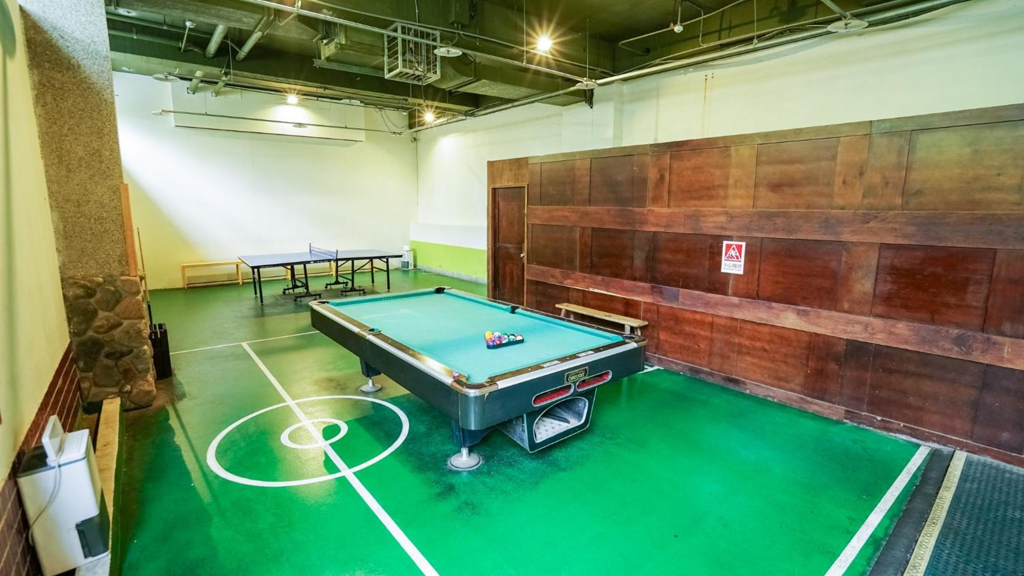 Yoho Beach Resort Kenting Хенгчун Экстерьер фото The billiard room